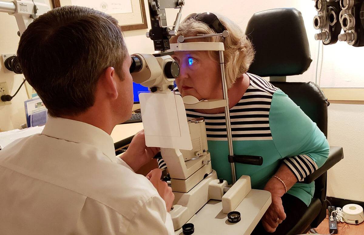 https://media.tpt.cloud/nextavenue/uploads/2019/11/Woman-Eye-Doctor-1200x776.jpg