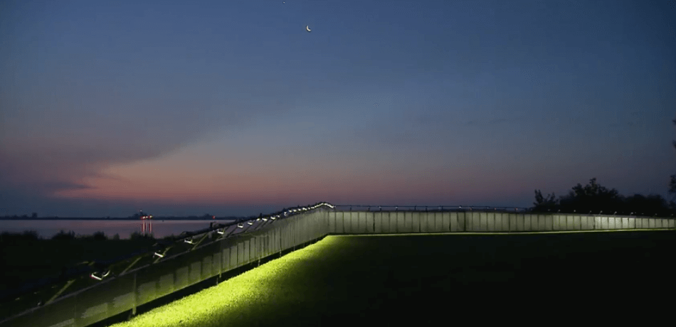 Night shot of The Wall That Heals memorial