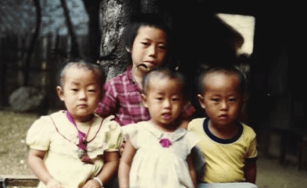 Group of Hmong children