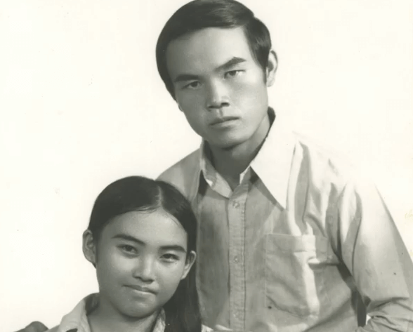 Portrait of Hmong husband and wife